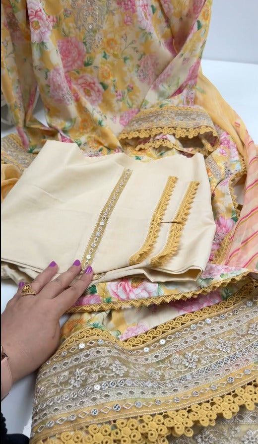 Stitched UnStitched 2PC & 3PC Premium Quality Lawn